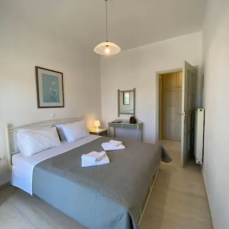 George 2 Rethymno